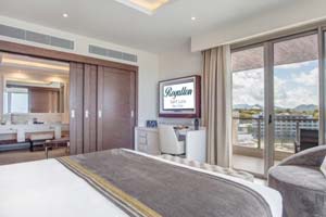 Diamond Club Luxury Family Suite Ocean View